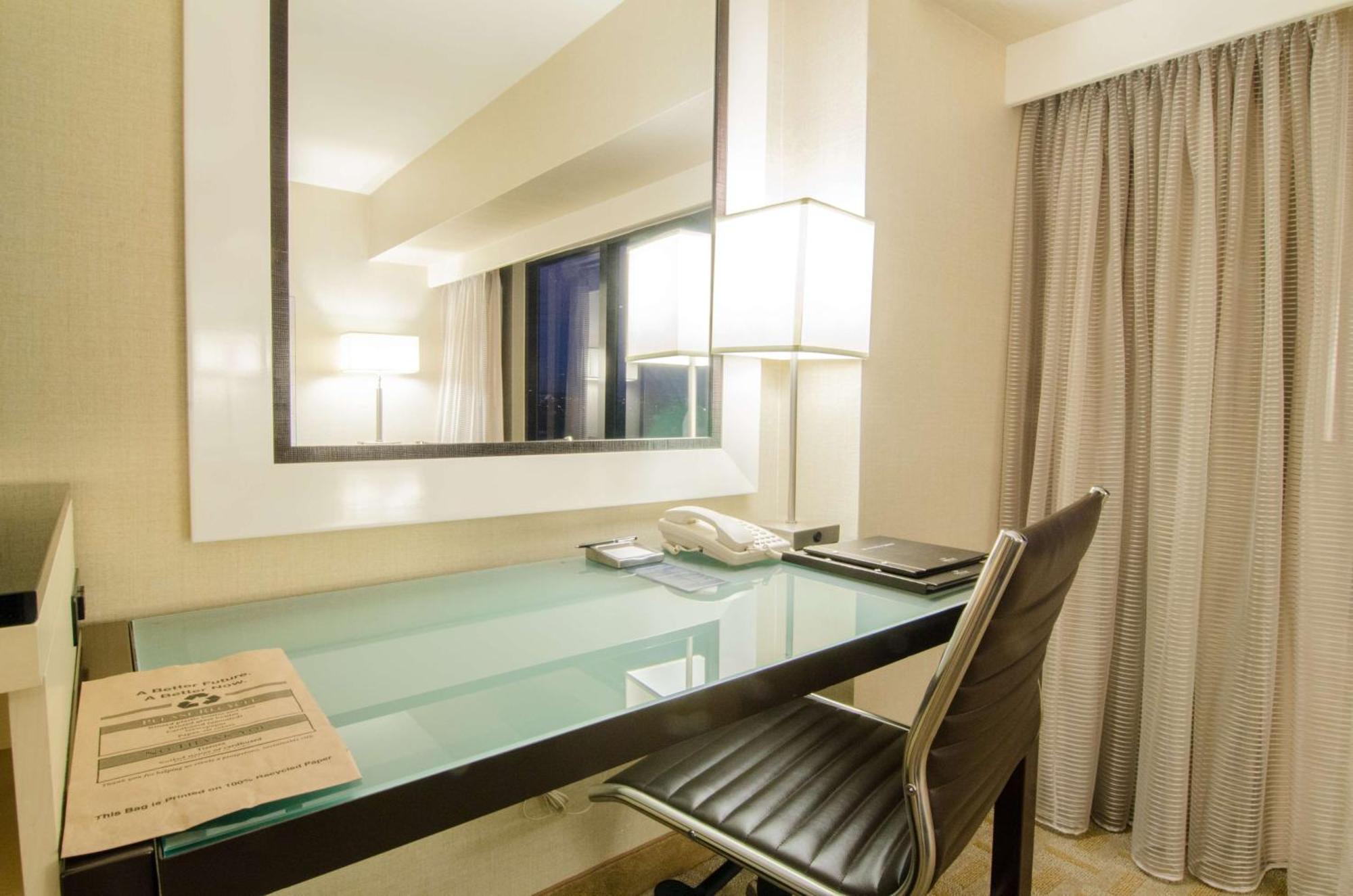 Hotel Hilton Angeles Airport Los Angeles