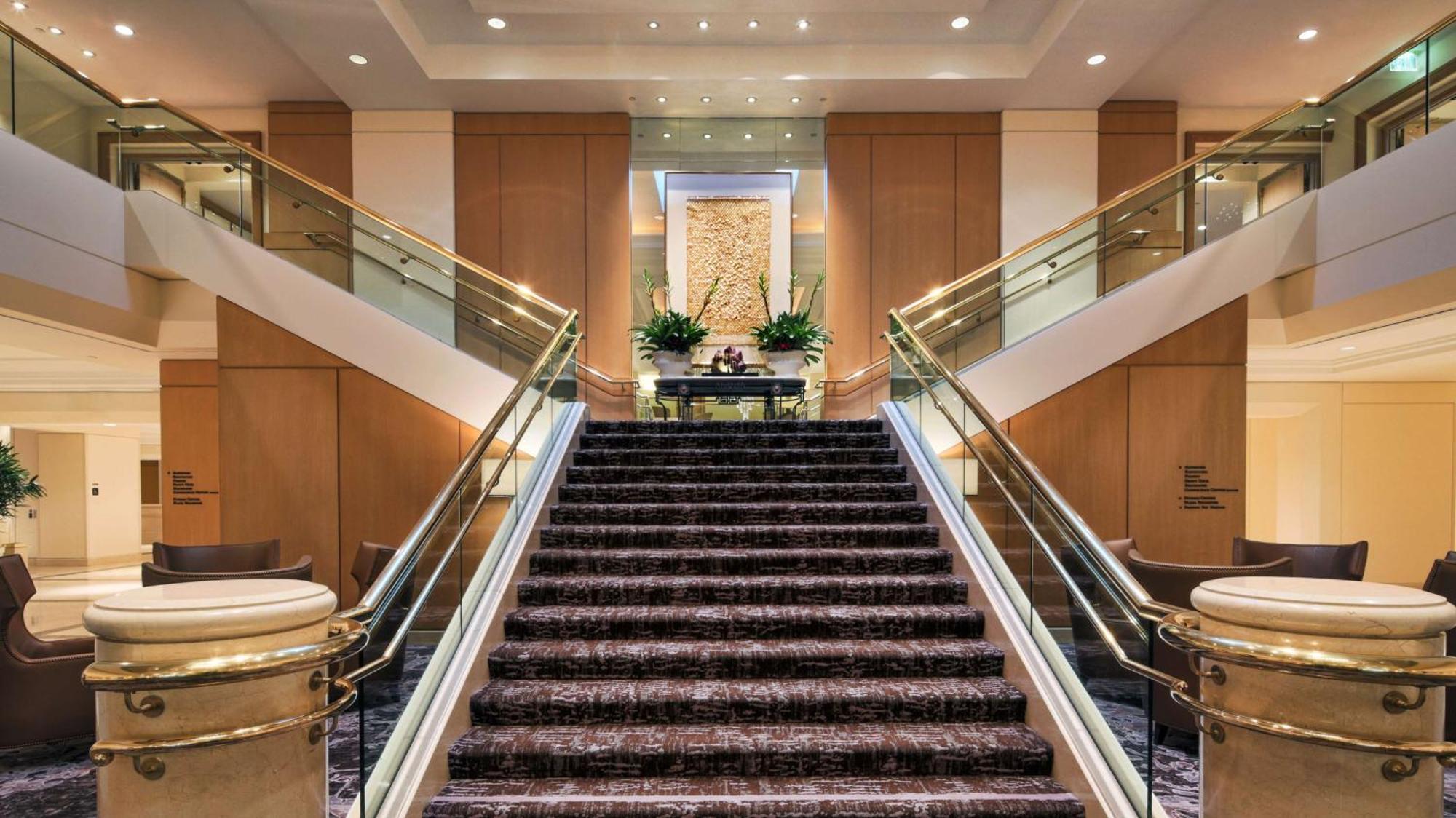 Hilton Angeles Airport Hotel Los Angeles